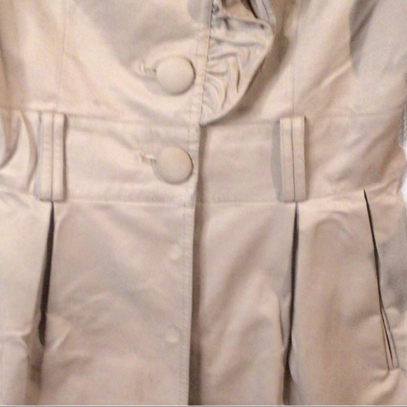 🎁 Tan RUFFLE COAT - Picture 4 of 15